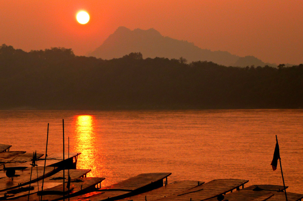 Mekong Sunset Saver